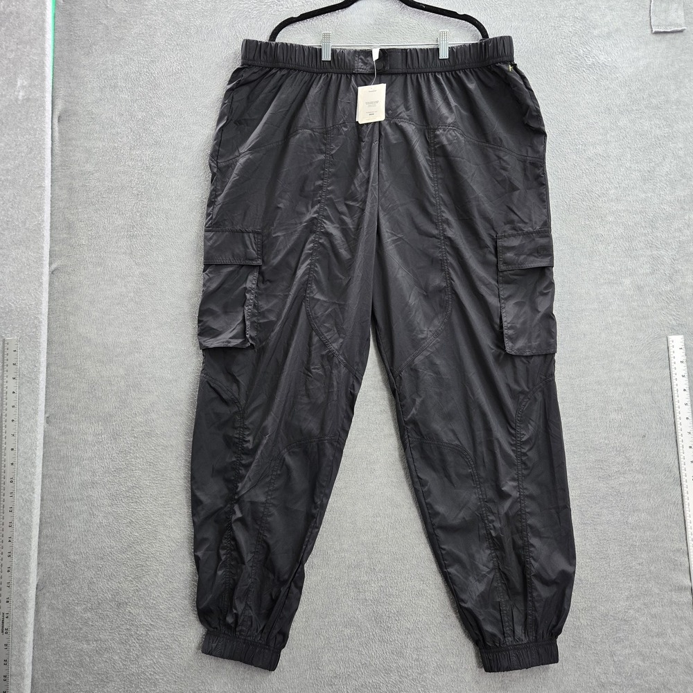 Fabletics Women Activewear Pants‎ XXL Black Cargo Parachute Logo 30" Inseam